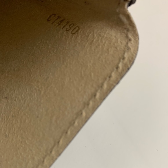 Louis Vuitton iPad cover/case - Picture 4 of 7